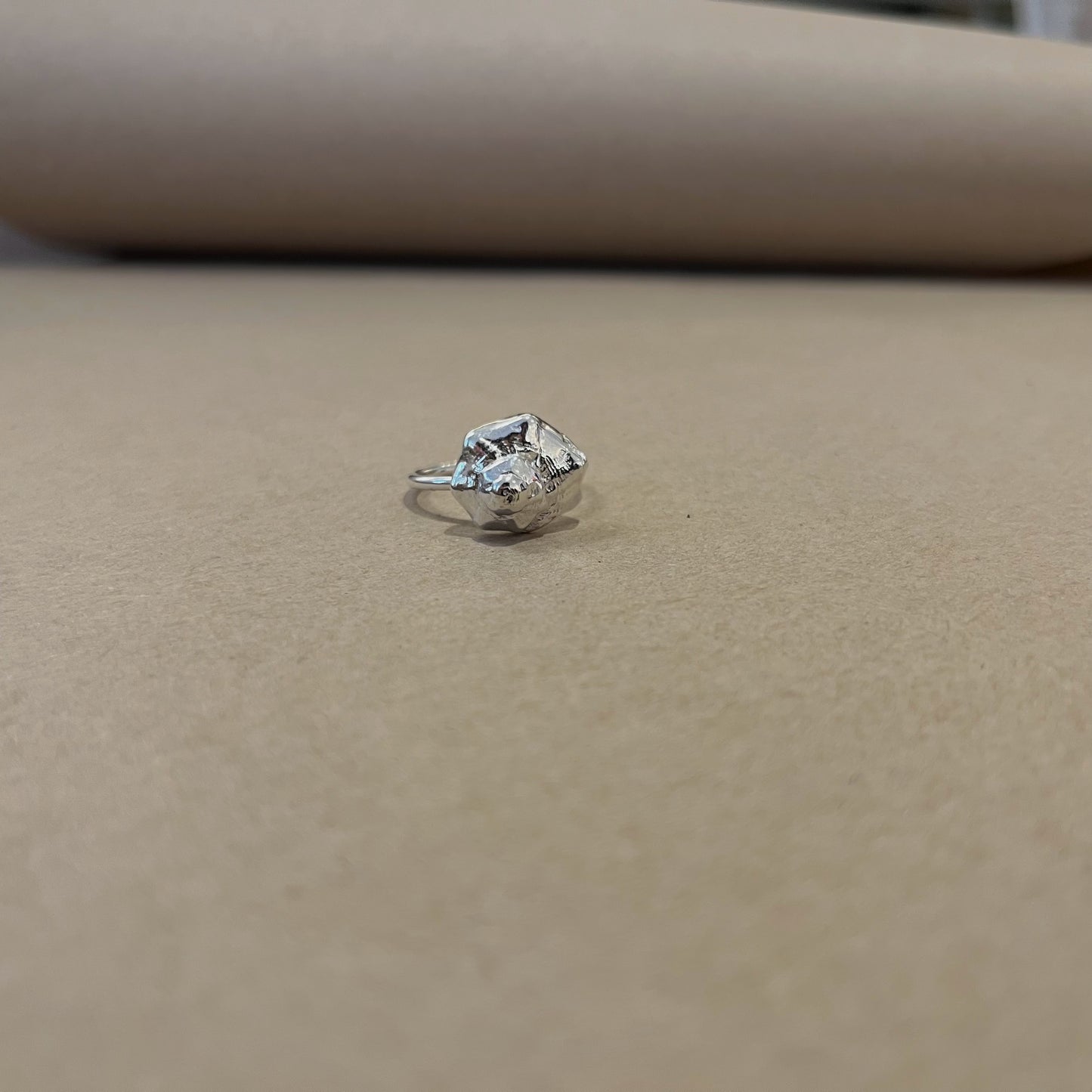 Ariel ring