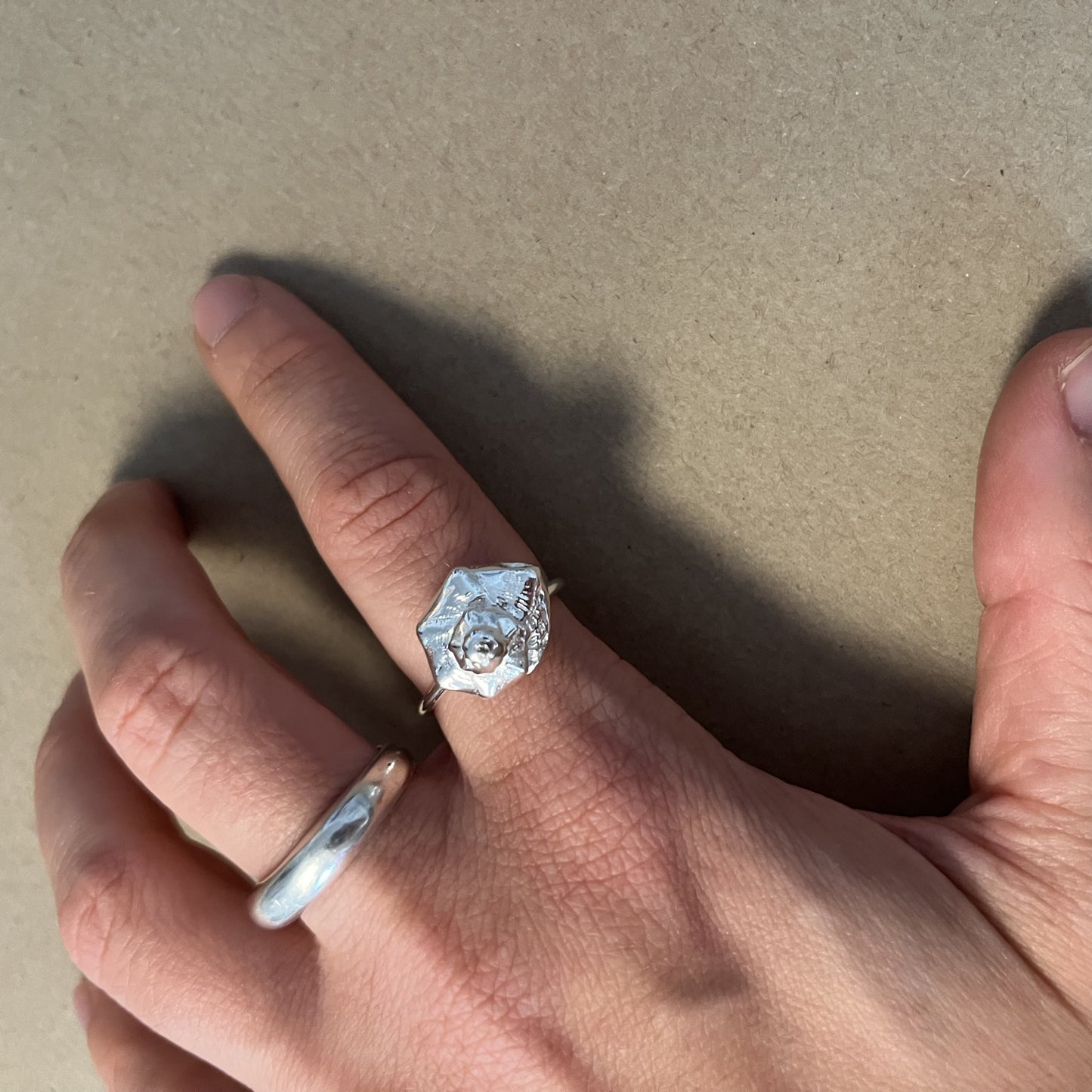 Ariel ring