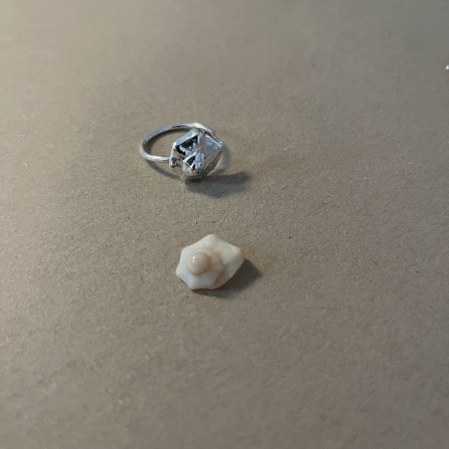 Ariel ring